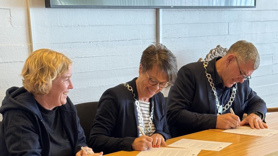 Lenkje til artikkel: Signering av vidare avtale med Av og Til