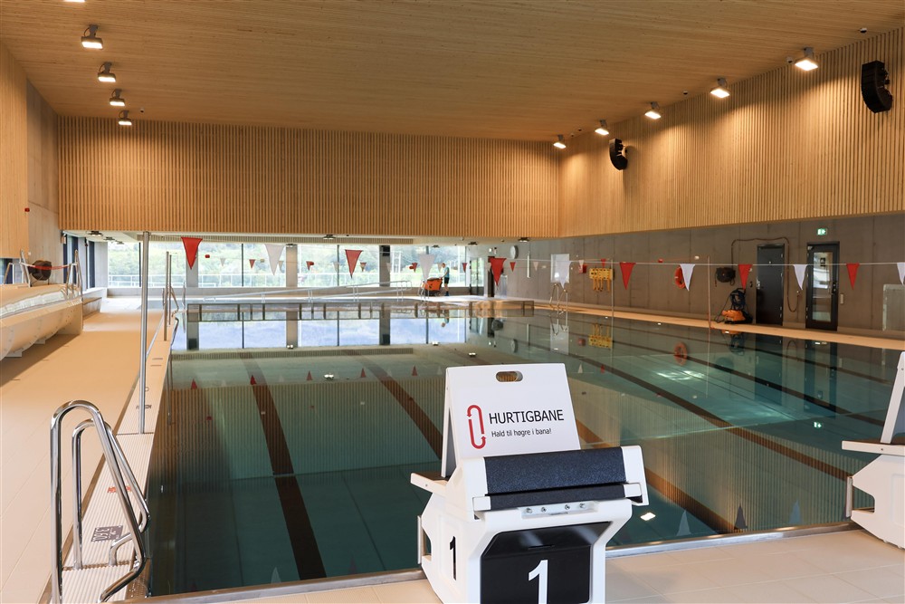 Badeanlegget i Vindafjordhallen - Klikk for stort bilete
