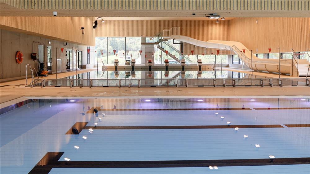 Badeanlegget i Vindafjordhallen - Klikk for stort bilete