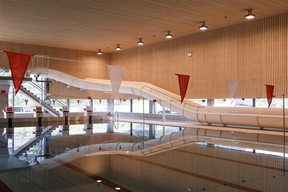 Badeanlegget i Vindafjordhallen - Klikk for stort bilete